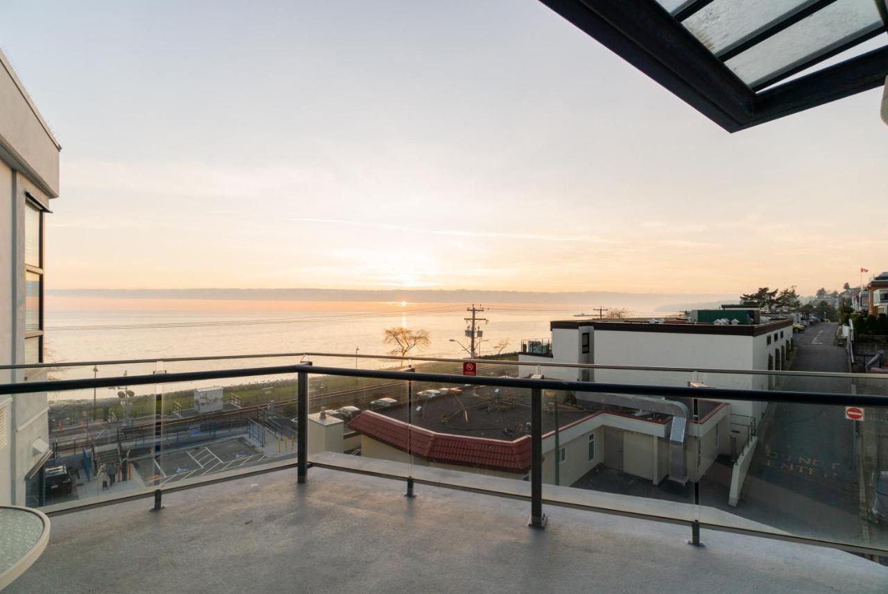 Ocean Promenade Hotel White Rock Exterior foto