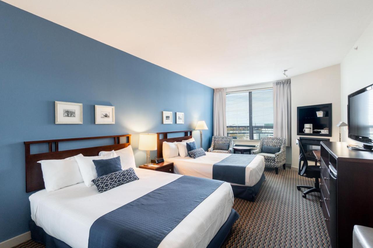 Ocean Promenade Hotel White Rock Quarto foto